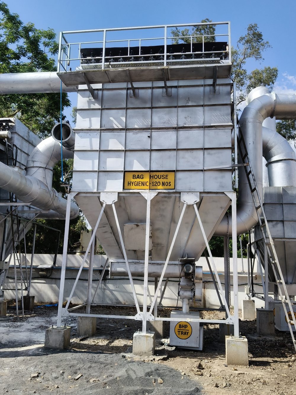 Hygienic-duty bag house, 120-bag unit